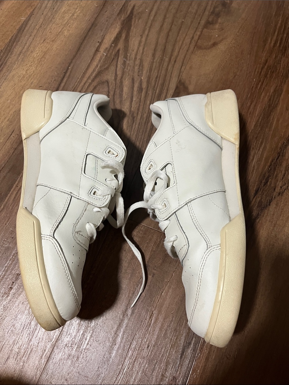 Reebok Leather Sneaker - Picture 6 of 7